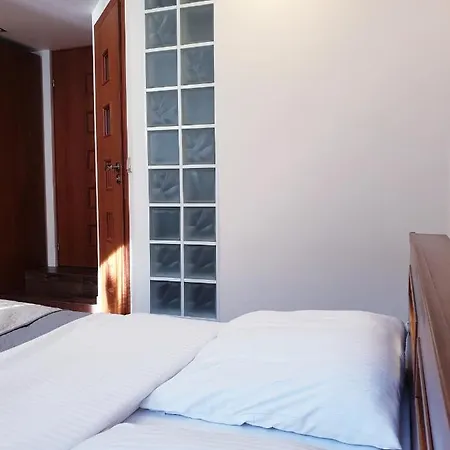 Bardzo Goscinne בית אירוח קרפאז'