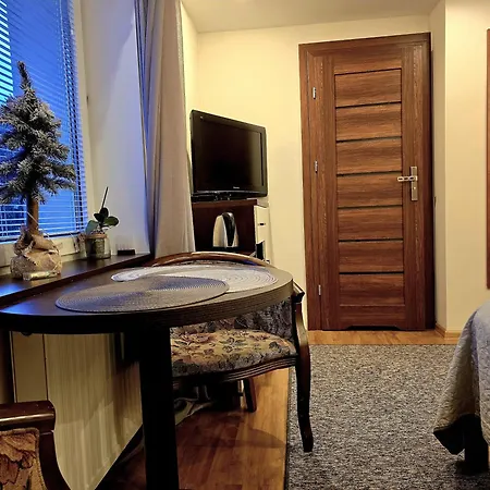 Bardzo Goscinne Homestay *