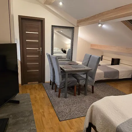 Bardzo Goscinne * קרפאז'