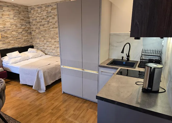 Bardzo Goscinne Карпач